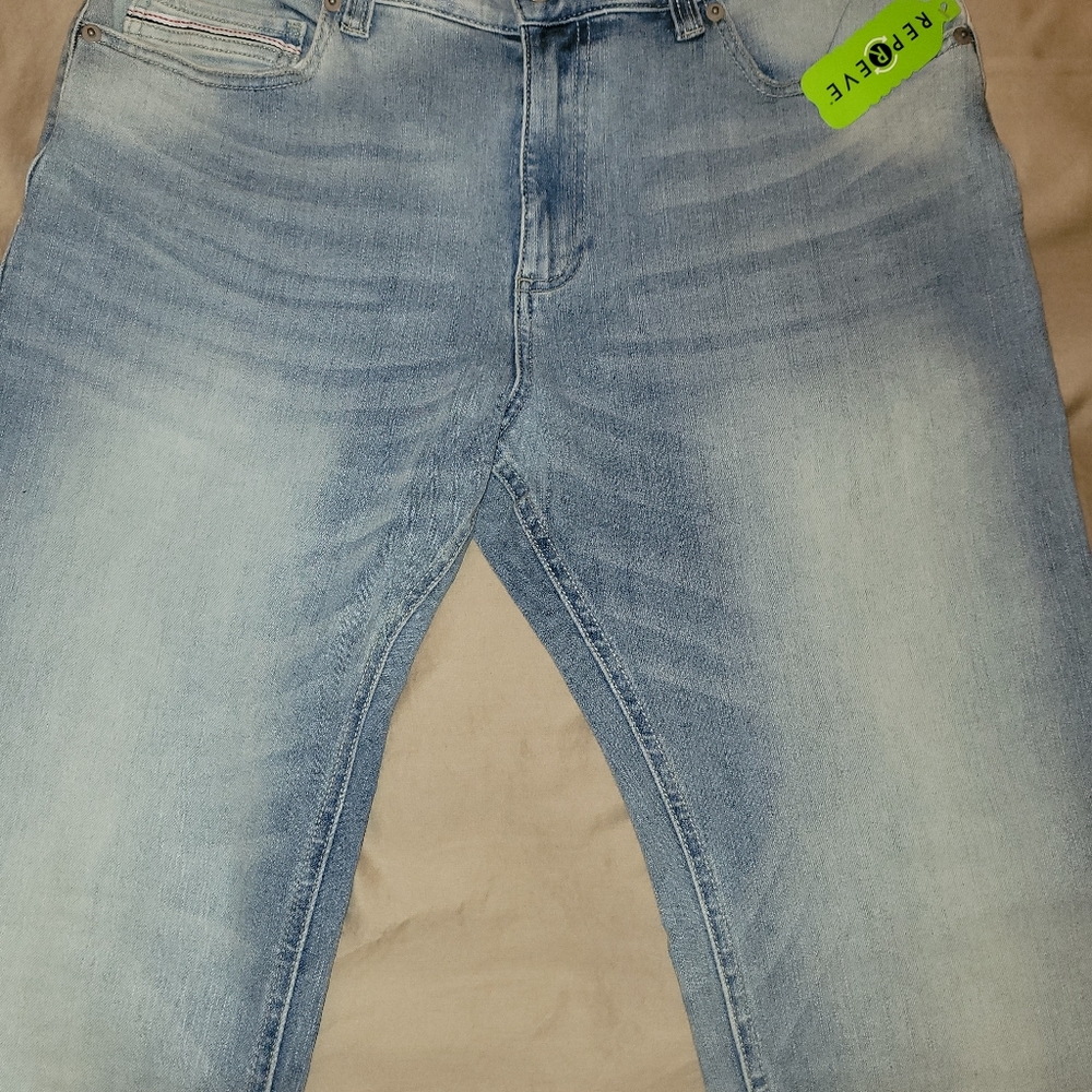 Sun & Stone Jeans - Picture 3 of 3